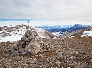 Ometto sulla cima del Monte Cefalone.