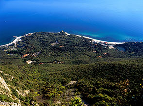 La plaga di Portonovo, originatasi da una colossale frana in epoca preistorica.