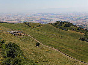 Masseria Carruozzo alle pendici di Monte Sidone.