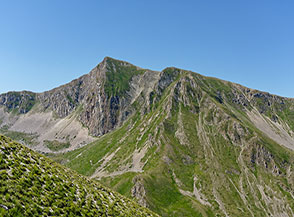 Il Pizzo di Camarda ripreso da nord.