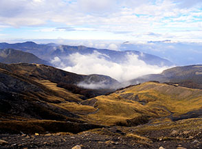 Dalla Cresta Nord del Cusna vista sul Fosso Lama Cavalli.