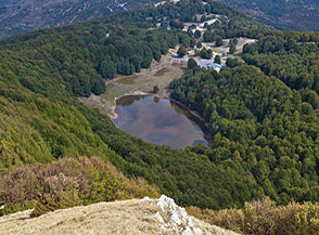 Il Lago Laudemio visto dalla Spalla dell&rsquo;Imperatrice.