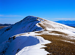 La cima del Monte della Scindarella vista da ovest.
