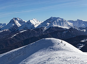 La bellissima vista che si ha sul Gran Sasso (il Corno grande &egrave; la cima a sx) da Monte di Mezzo.