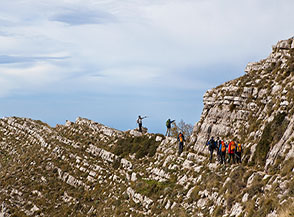 Il panoramico sperone che si stacca dal Versante Sud-Ovest del Monte Catiello.