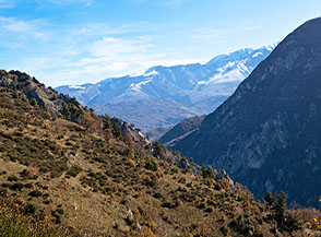 Vista verso le Gole di Popoli e la Majella.