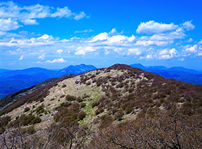 La cima di Monte Guardia d&rsquo;Orlando vista dalla Cresta Sud-Est.