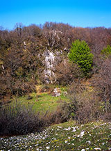 Grossa dolina lungo la Cresta Nord-Ovest di Monte Bove.
