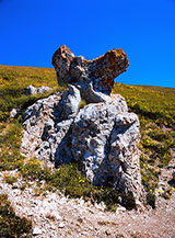 Pietra Cavalli sul Versante Sud dello Ienca.
