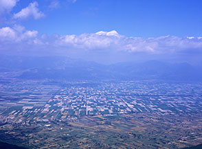&ldquo;La scacchiera del Fucino&rdquo; vista dalla cima di Monte Longagna.