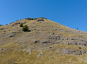 Ai piedi della cima di Monte Lungo.