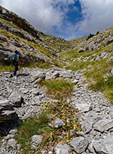 Lungo la risalita del Vallone Izzo.