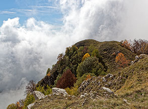 Vista sulla punta meridionale di Monte Mai.