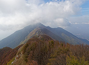 Da Tuppo dell&rsquo;Uovo vista sul proseguimento della cresta per Pizzo San Michele.