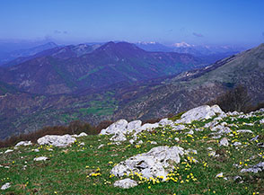 Alle Prime Prata panorama sui Monti del Cicolano.