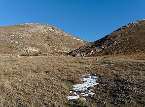 All&rsquo;inizio della gita verso l&rsquo;imbocco del Vallone Scafelli, di fronte a noi il rilievo del Moro Piccolo.