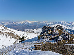 La panoramicissima punta di roccette che s&rsquo;incontra a 1610m. sulla Cresta Sud dell&rsquo;Accio della Punta.
