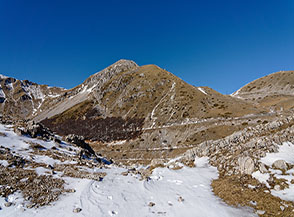 Il Monte Terminillo ripreso dal valico ai piedi della Cresta Nord-Est del Monte Rotondo.