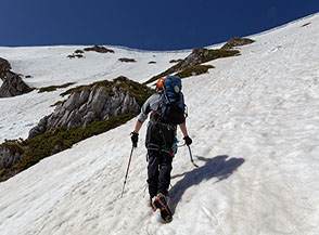 Le tre piccole isole di roccia che emergono proprio al centro nel tratto superiore del Canale di Lamata.
