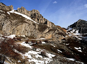 Il tratto finale della sterrata per Vado Castello.