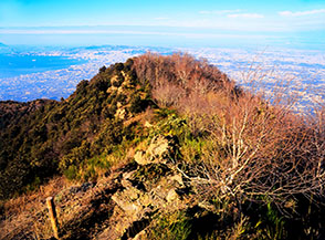 Vista verso Napoli dalla cresta dei Cognoli di Sant&rsquo;Anastasia.