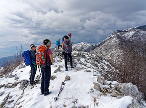 Prendendo fiato sulla cima del Monte Vomero.