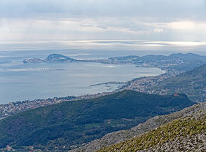 Vista sul Promontorio ed il Golfo di Gaeta dalla Costa di Palombaro.