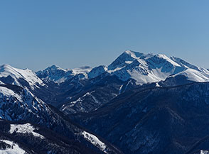 Le cime principali dei Monti Reatini, con il Monte Terminillo che primeggia su tutte, riprese dal Monte Tilia.