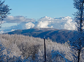 Il Montenero ripreso dal Colle Est delle Montagne della Porcina.