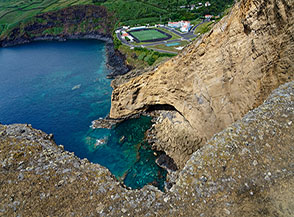 Vertiginoso affaccio sulla Baia de Entre-Morros.