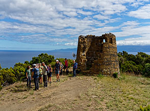 &ldquo;Facciamo il punto&ldquo; (sulla cima del Morro Grande).