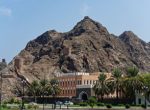 Scorcio sulle torri dell&rsquo;Al Jalall Fort, uno dei due forti che proteggevano il palazzo del sultano.