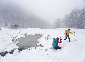 Prova provata: la neve fa tornare tutti bambini (giocando ai piedi di Pietra Cernaia).