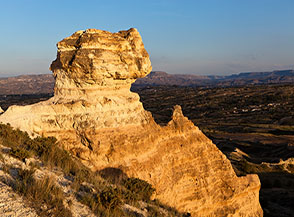 &ldquo;Profili al tramonto&ldquo; (Aktepe Hill).