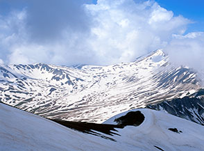 La parte alta di Campo Imperatore vista dal Pizzo San Gabriele.