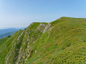 In vista della cima di Poggio alle Porche.