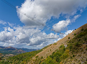 Con gli occhi all&rsquo;ins&ugrave; per il funambolico Ponte alla Luna.