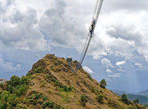 La stazione di arrivo del Ponte alla Luna sul Castello del Sasso di Castalda.