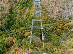 &ldquo;120mt. d&rsquo;aria&ldquo; (l&rsquo;altezza massima dal suolo del Ponte alla Luna).