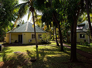 Bungalow all&rsquo;Hotel Floralys a l&rsquo;Etang Sal&eacute; les Bains.