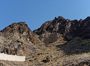 Scorcio di paesaggio alla partenza del Riyam-Mutrah trek a Muscat (Mascate in italiano).