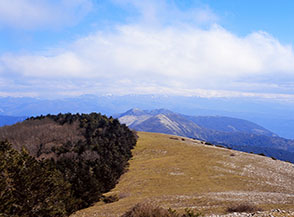 Vista verso est dalla cima del Torre Maggiore.