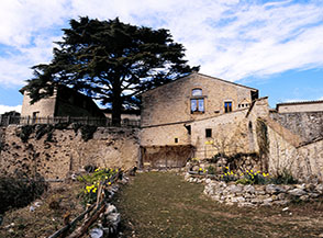 Scorcio sul complesso conventuale del Romito nel Fosso dell&rsquo;Eremita.