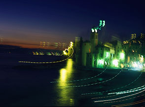 Giochi di luce sulla Basilica di Santa Maria Assunta a Camogli.