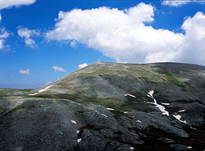 Monte Greco visto dalla cima di Rocca Chiarano.