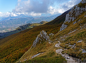 Superata la Valle Castellina sulla via del ritorno lungo il sentiero 15.
