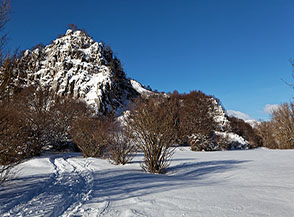 Formazione rocciosa all&rsquo;imbocco della Valle d&rsquo;Arano.