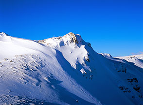 Scorcio sulla Cresta Nord-Ovest della dorsale del Sirente a valle del Colle di Mandra Murata.