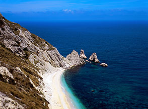 La selvaggia Spiaggia delle Due Sorelle al Conero.