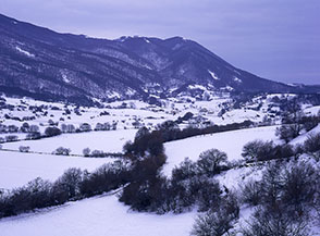 Lo splendido altopiano di Castiglione, purtroppo imprigionato da centinaia di recinti e chilometri di filo spinato.